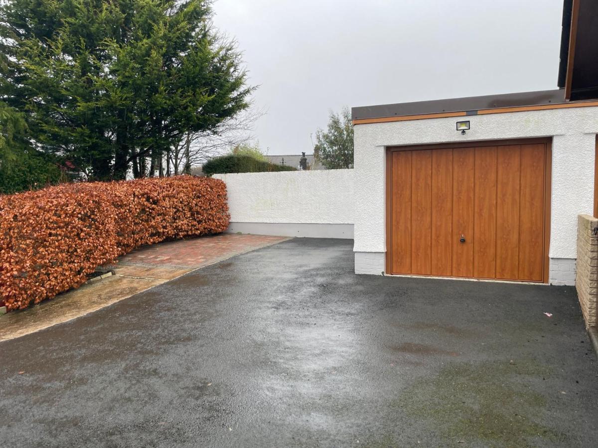 Dyffryn Taf - Spacious 3 Bedroom Bungalow Close To Amenities St Clears Exteriér fotografie